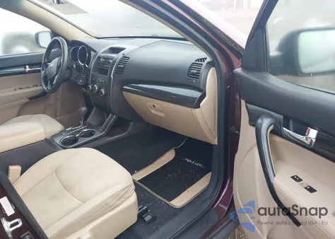 2013 Kia Sorento Lx V6 из США, поврежденный, VIN 5XYKTDA22DG336188